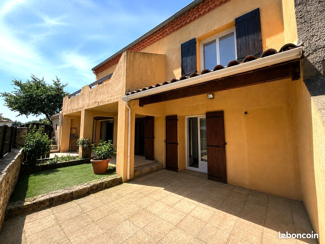 Maison 5 pièces 117 m² · à Malataverne · 117 m² · 215 000 €