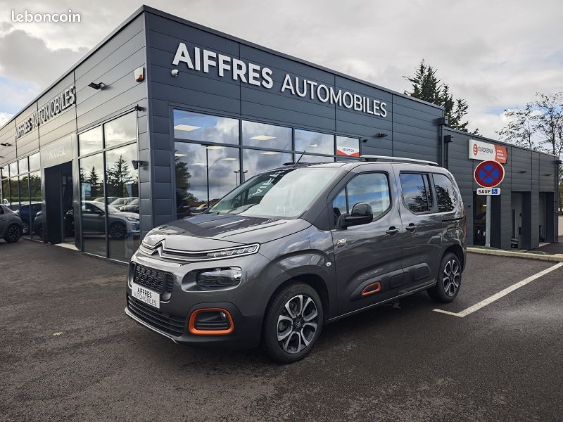 Citroën Berlingo III 1.5 BLUEHDI S&S - 130 BV EAT8 M SHINE (image 1)