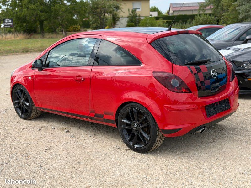 Opel Corsa 1.4i 90cv Color Race 2011 (image 6)