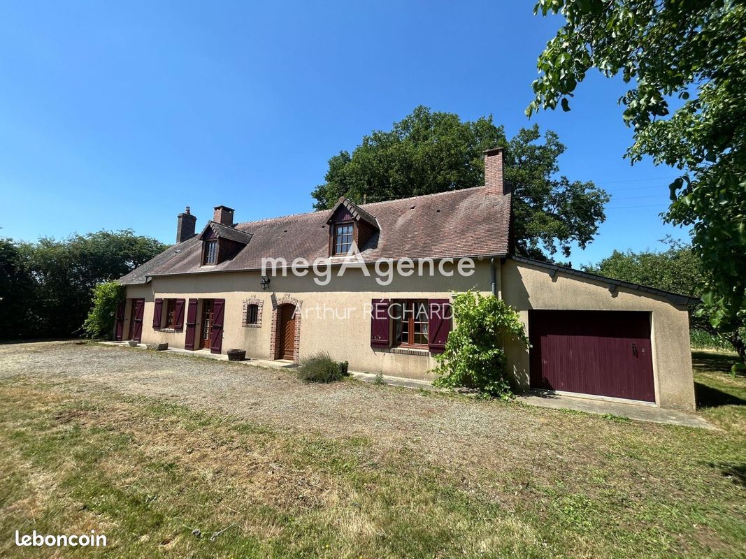 Maison 6 pièces 161 m² · à Cogners · 161 m² · 183 500 €