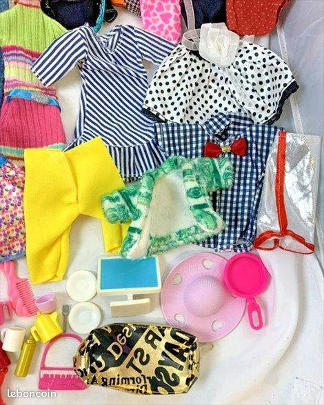 Barbie Clone Poupées Mannequins Lot Vêtements Accessoires Collection Vintage Années 80 90 (image 16)