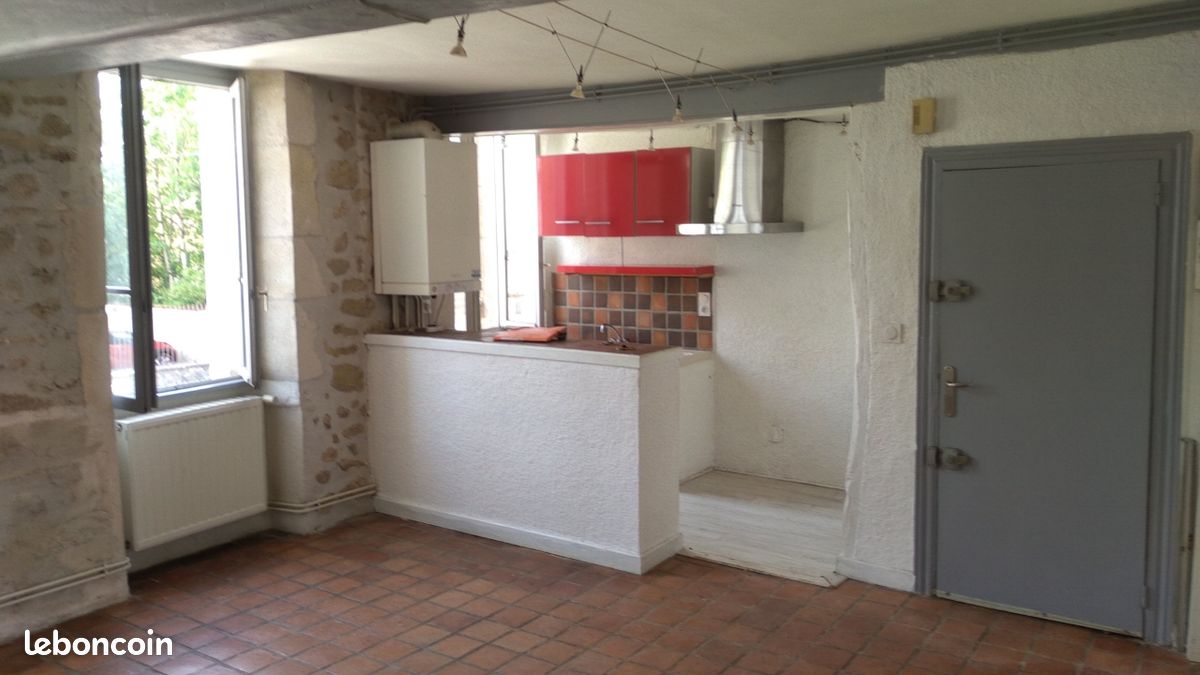 Appartement 2 pièces 42 m² · à Avallon · 42 m² · 405 €/mois