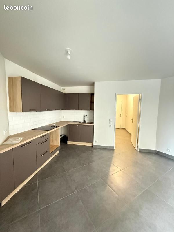 Appartement 1 pièce 32 m² · à Vanves · 32 m² · 240 000 €