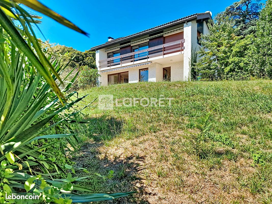 Maison 6 pièces 142 m² · à Pau · 142 m² · 523 000 €