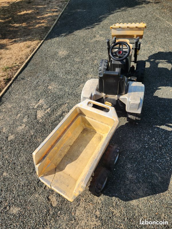Tracteur à pédale (image 3)