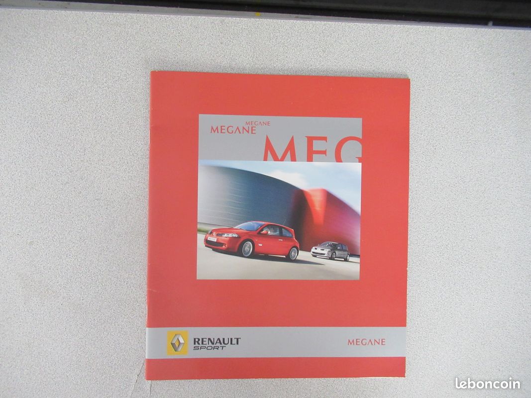 Lot de 3 catalogues dépliants Megane 2 RS F1 Team (image 2)