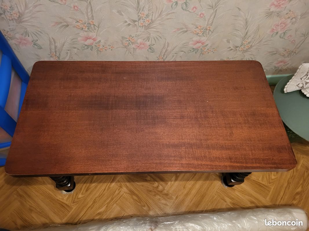 Table base (image 1)