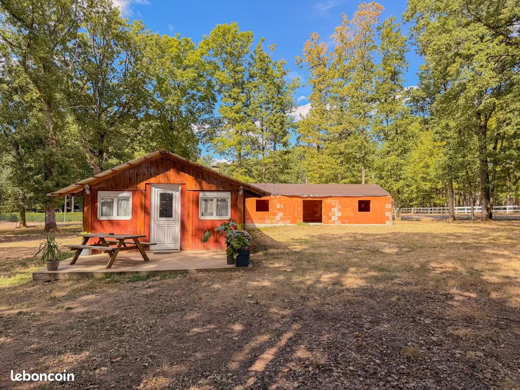 Maison 3 pièces 67 m² · à Saint-Firmin-des-Bois · 67 m² · 77 000 €