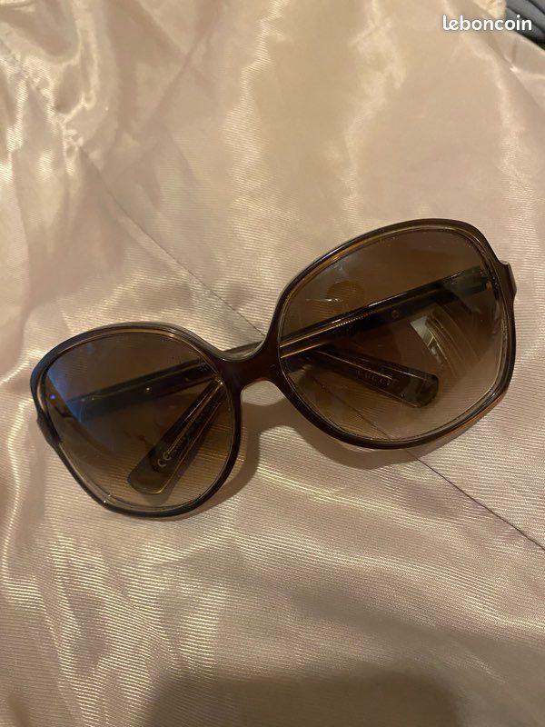 Lunettes de soleil Gucci (image 1)