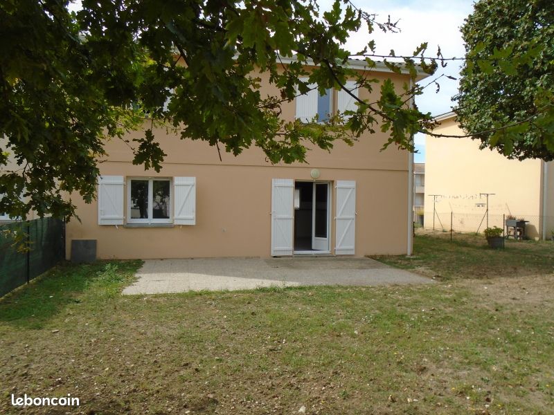 Maison 6 pièces 132 m² · à Bergerac · 132 m² · 766 €