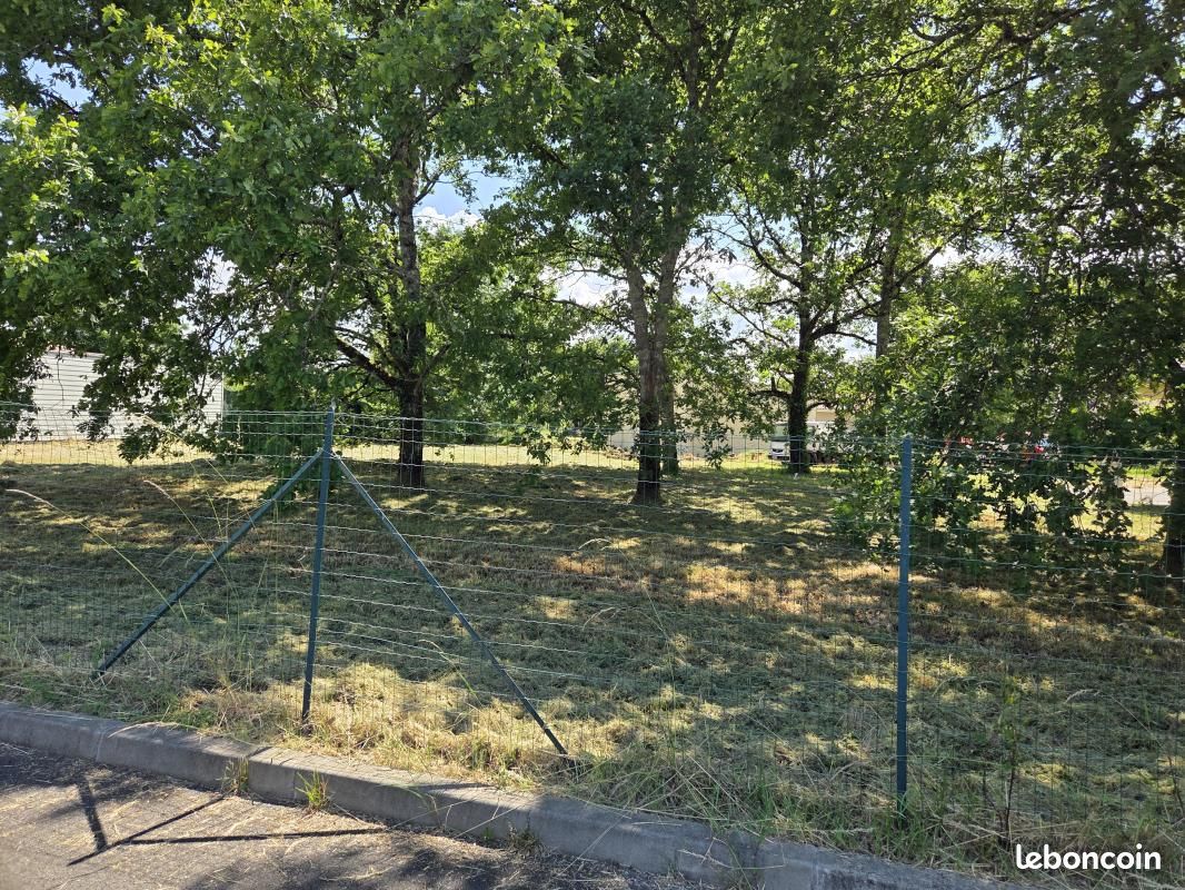 Terrain 520 m² Lormont · 200 000 €