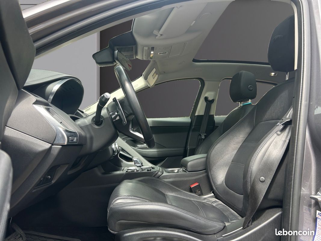 JAGUAR E-PACE P200 FLEX FUEL BVA 200Ch Garantie 12 mois (image 12)