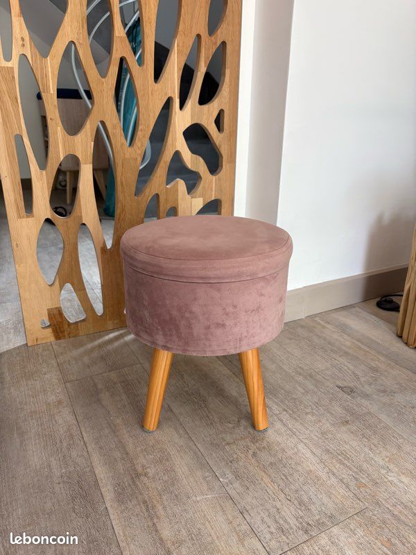 Pouf/repose pied à compartiment vieux rose (image 1)