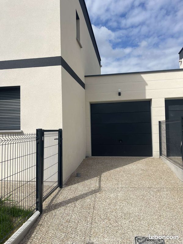 Maison a louer saint-etienne-du-rouvray - 4 pièce(s) - 90 m2 - Surfyn