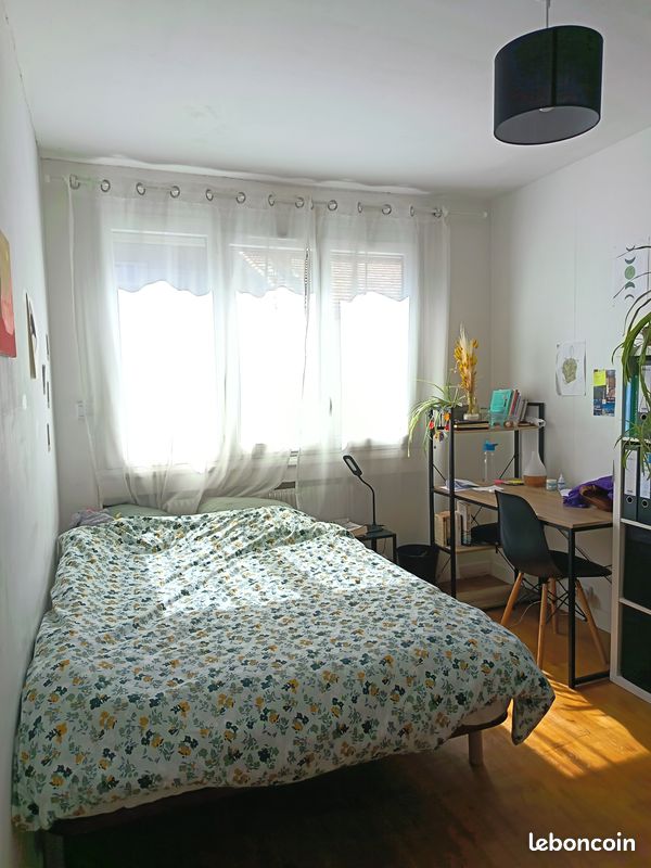 Appartement 4 pièces 69 m² · à Saint-Étienne · 69 m² · 103 000 €