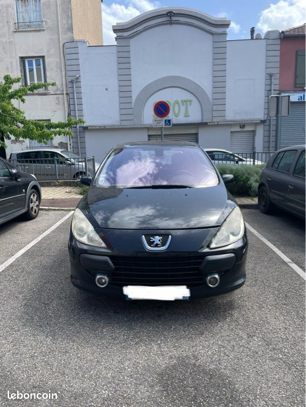 Peugeot 307 (image 1)