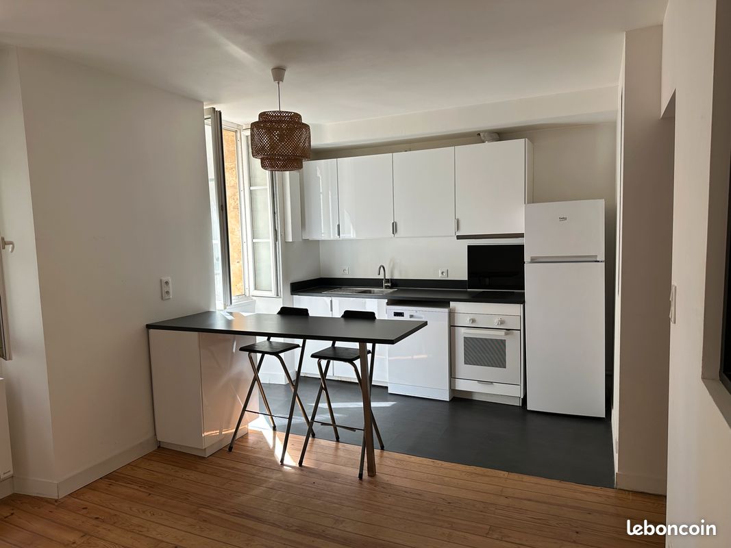 Appartement 1 pièce 36 m² · à Bordeaux · 36 m² · 820 €/mois