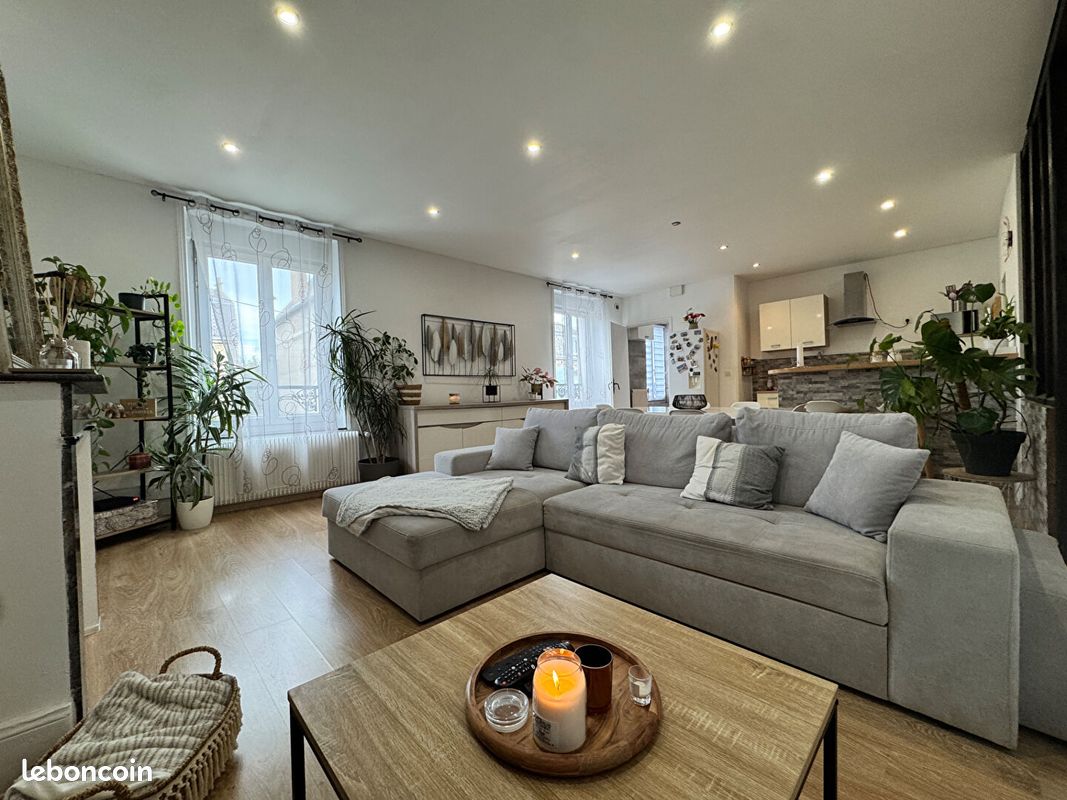 Appartement 3 pièces 67 m² · à Charleville-Mézières · 67 m² · 125 000 €