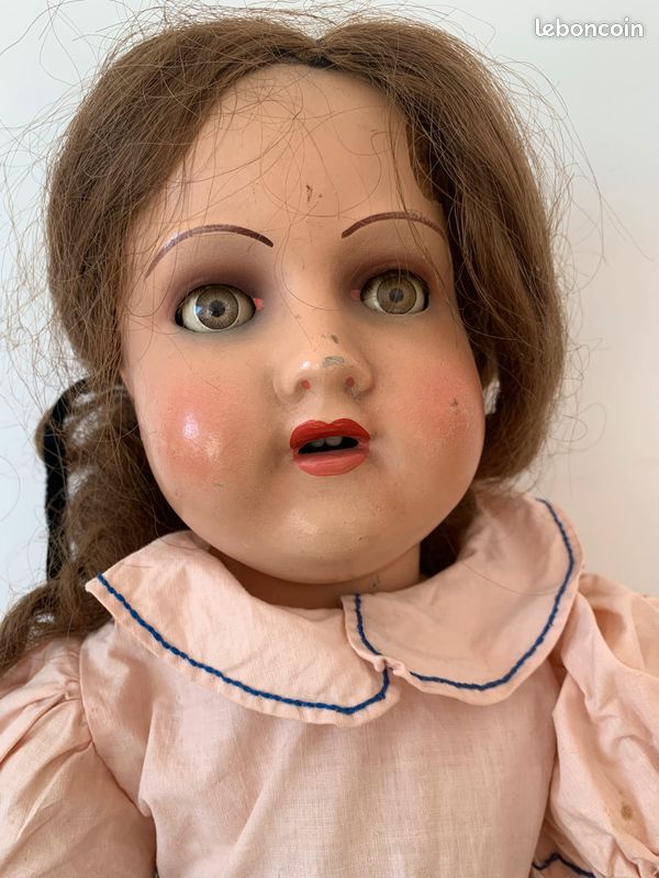 Poupée ancienne tête en biscuit 3/0 – 38 cm – yeux fixes
