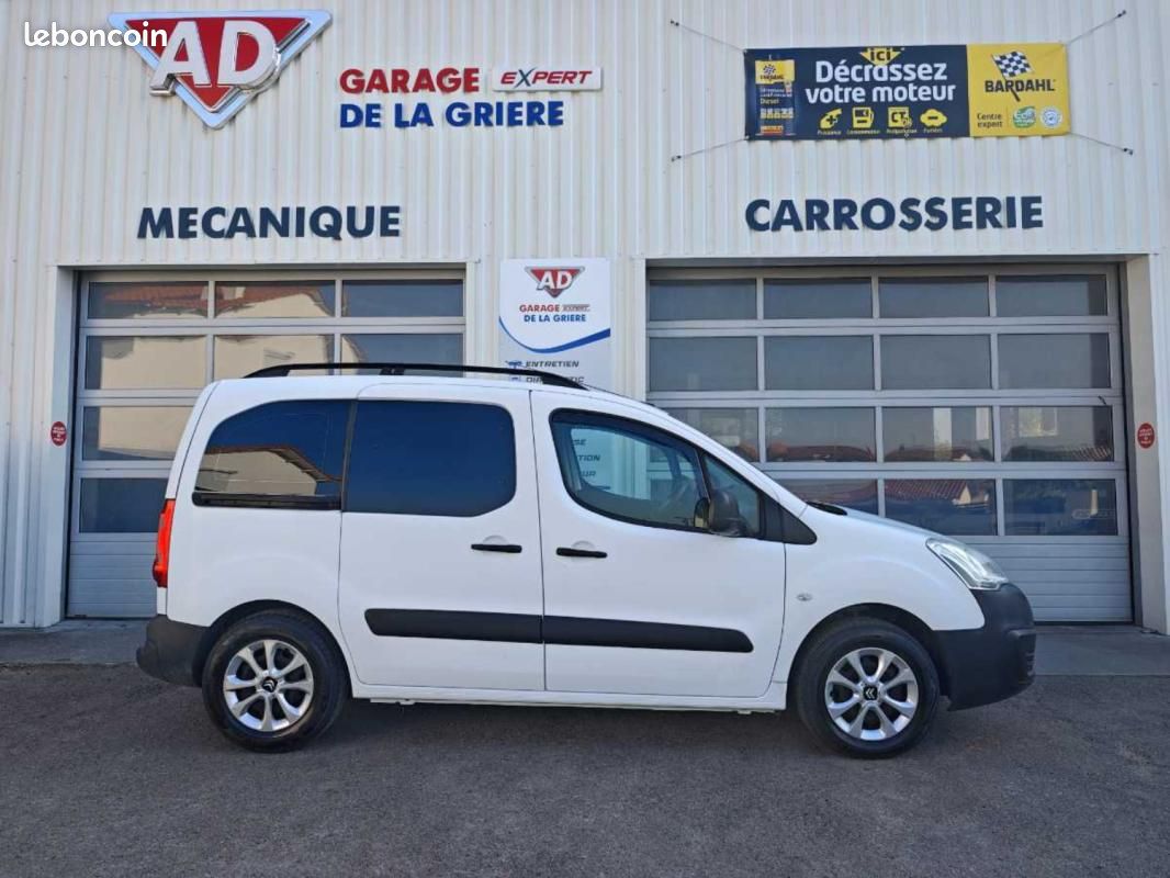 Peugeot Partner TEPEE 1.6L VTi 98CH "ACTIVE" 5PLACES ATTELAGE (image 6)