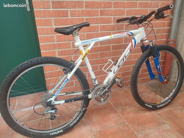 Moyeu Arrière Chris King Route 32 Trous 130mm - NOS Jamais Utilisé En Boîte