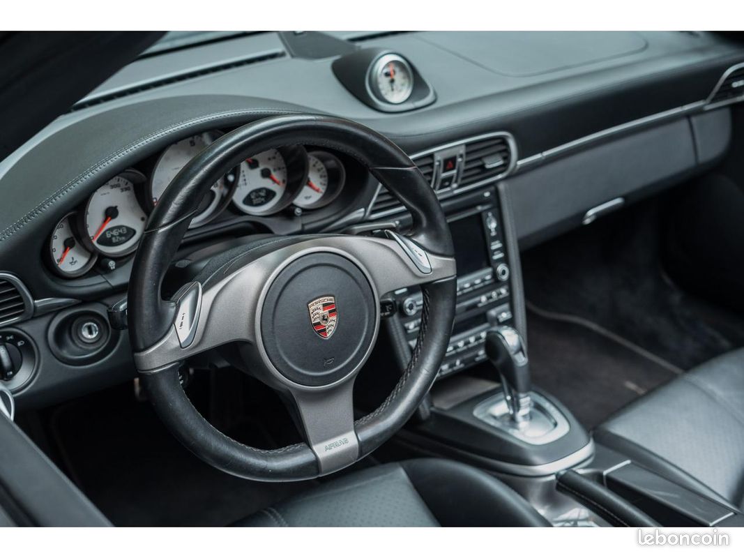 PORSCHE 911 997.2 Carrera S Cabriolet *Française / Gris Météor (image 22)