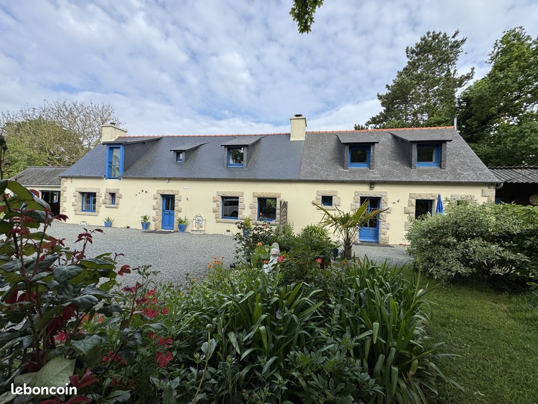 Maison 6 pièces 150 m² · à Lanvollon · 150 m² · 291 200 €