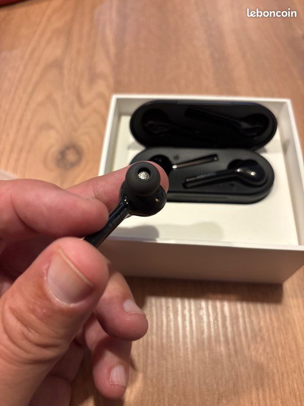 Écouteurs intra auriculaire huawei (image 4)