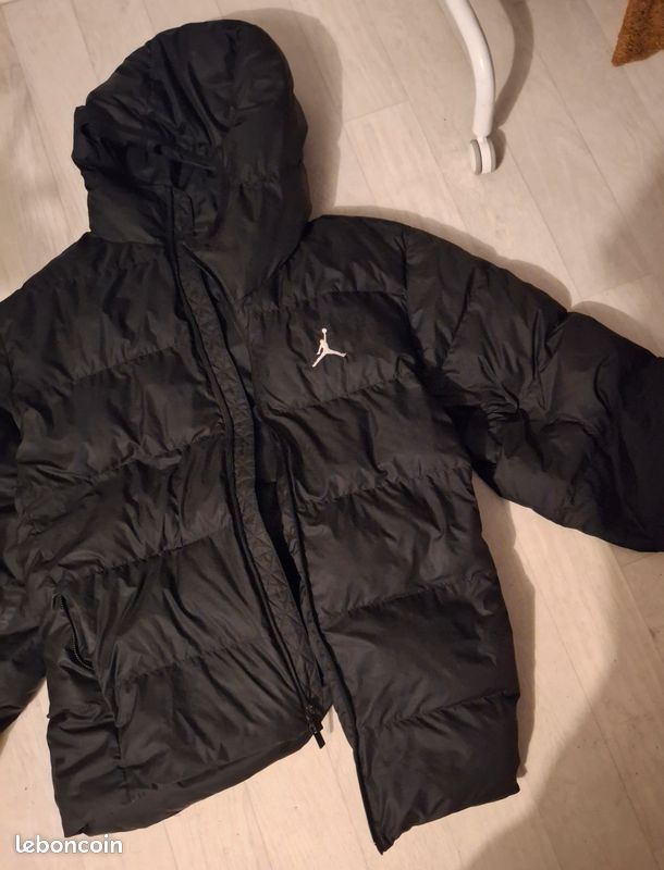 🧥 Doudoune Jordan homme XXL – Neuve – Jamais portée (image 2)