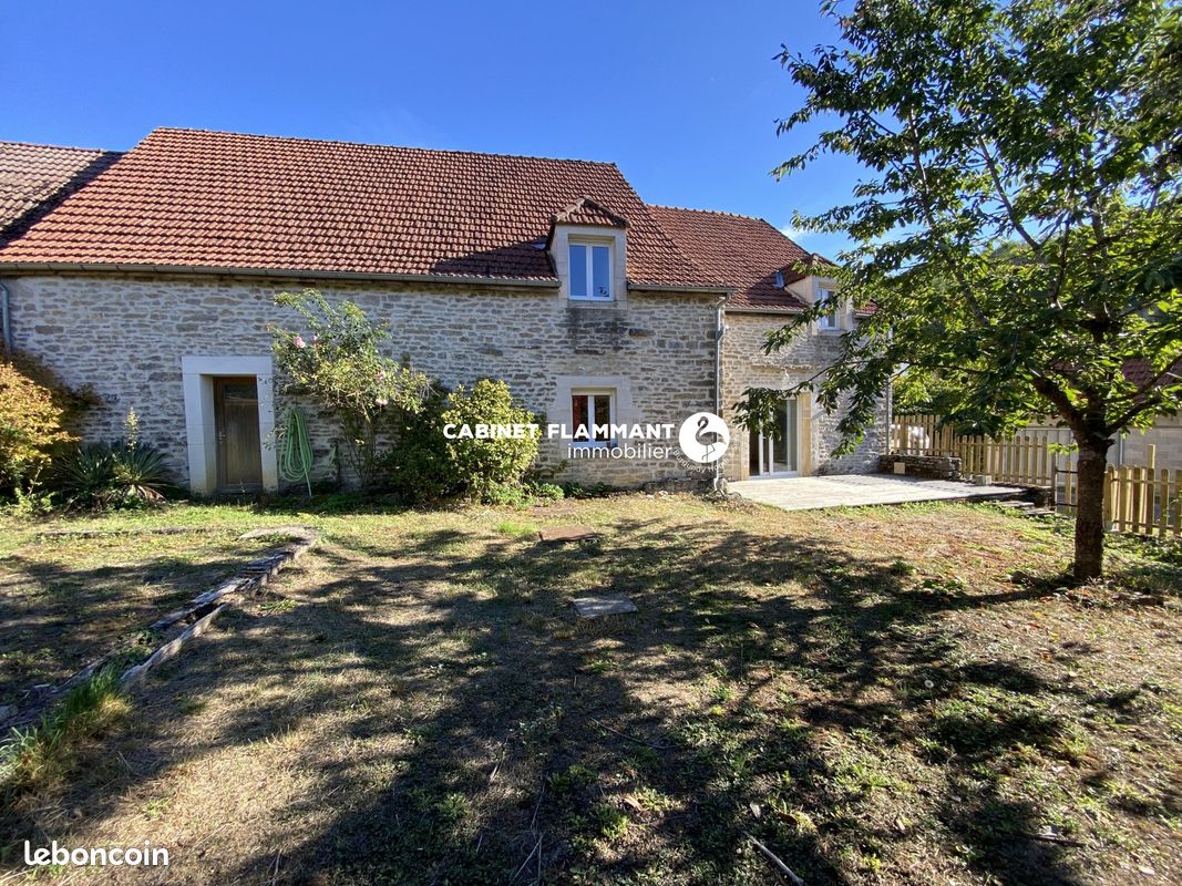 Maison 6 pièces 155 m² · à Venarey-les-Laumes · 155 m² · 230 000 €