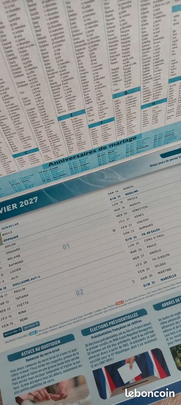 Calendrier la poste 2027 - chats et chiens dorment (image 5)