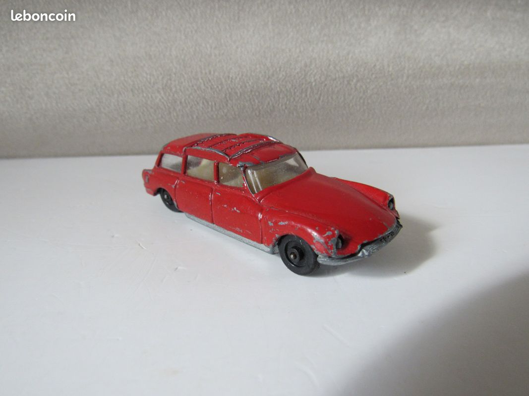 Lot 5 Voitures Miniatures Efsi Toys Citroën DS Break + 4 1/64 Carte Scellée
