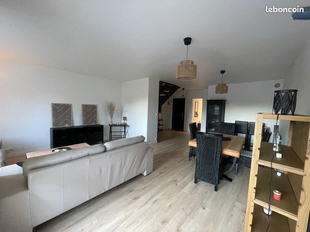 Appartement 5 pièces 101 m² · à Reims · 101 m² · 1 500 €