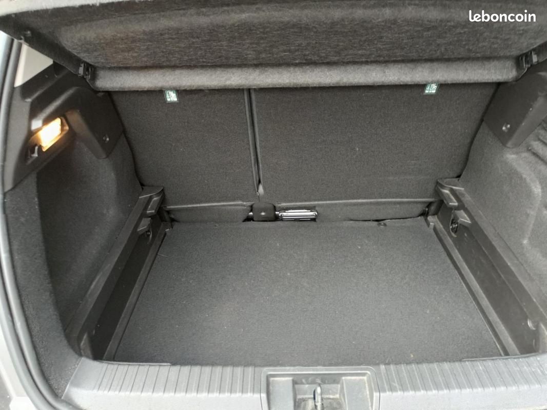Renault Captur TCe 140 EDC FAP - 21 Initiale Paris (image 14)