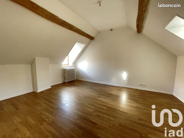 https://img.leboncoin.fr/api/v1/lbcpb1/images/a1/85/4c/a1854c8a0c9845a81c992e8d161ffca0274cf344.jpg?rule=ad-image