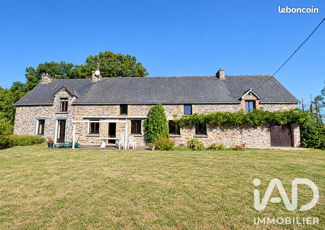 Maison 7 pièces 183 m² · à Monteneuf · 183 m² · 315 000 €