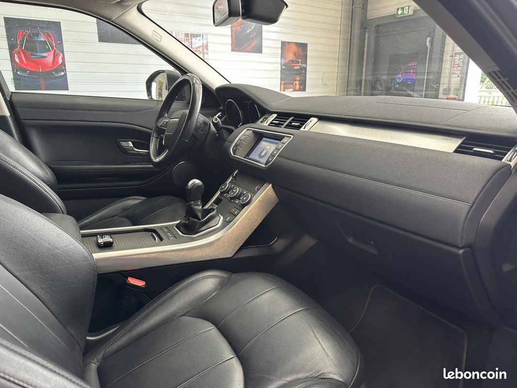 Land rover range rover evoque 2.0 td4 150 se dynamic 4wd (image 27)
