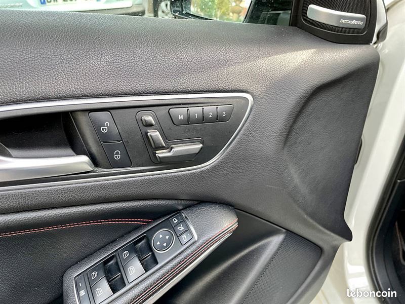 MERCEDES CLASSE A 45 AMG 4Matic 360 SPEEDSHIFT (image 19)