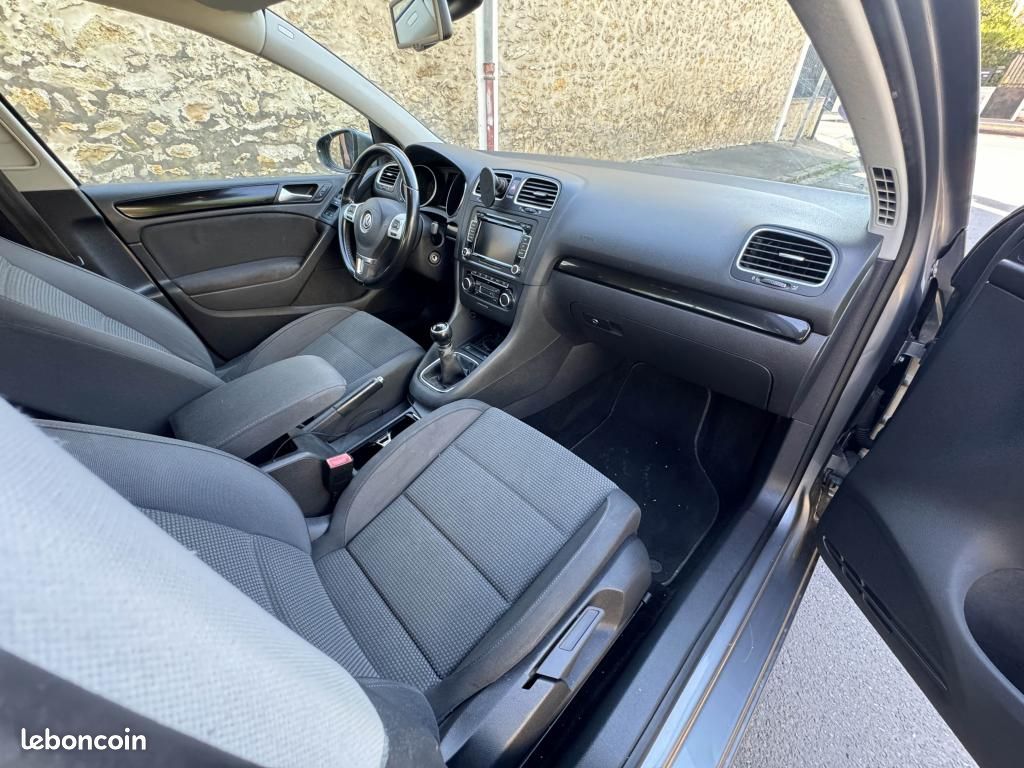 VOLKSWAGEN GOLF 1.4 16V TSI - 122 VI BERLINE Confortline (image 14)