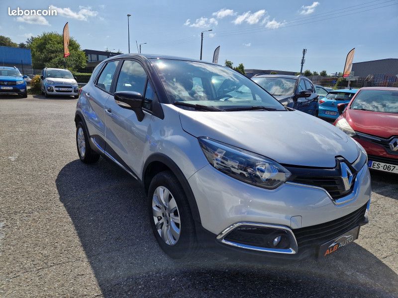 Renault CAPTUR 0.9 TCE 90CH STOP&START ENERGY BUSINESS ECO² EURO6 2016 (image 3)