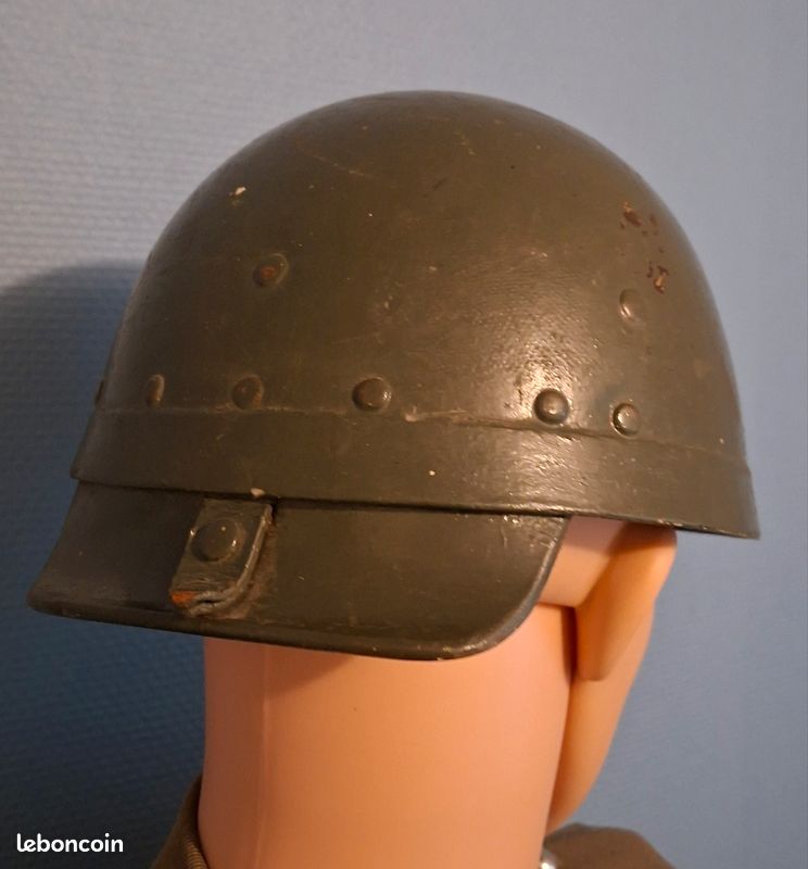 Rare casque conducteur de char (image 2)