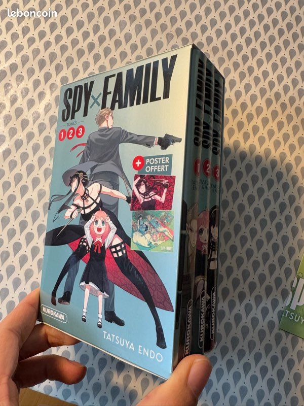Coffret Spy x Family + Poster recto verso (image 2)