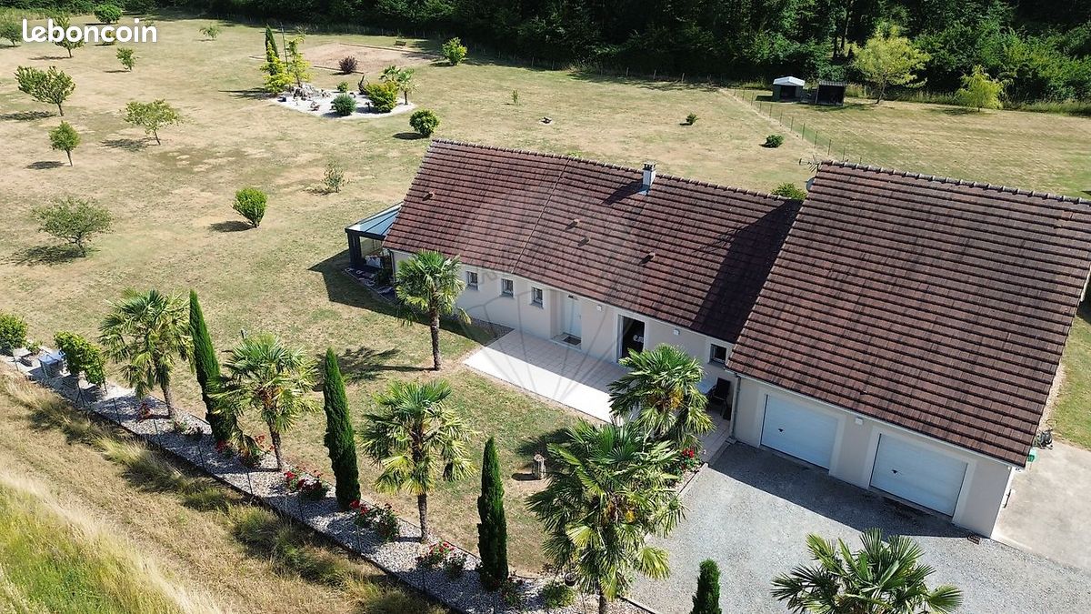 Maison 8 pièces 137 m² · à Sougy-sur-Loire · 137 m² · 295 000 €