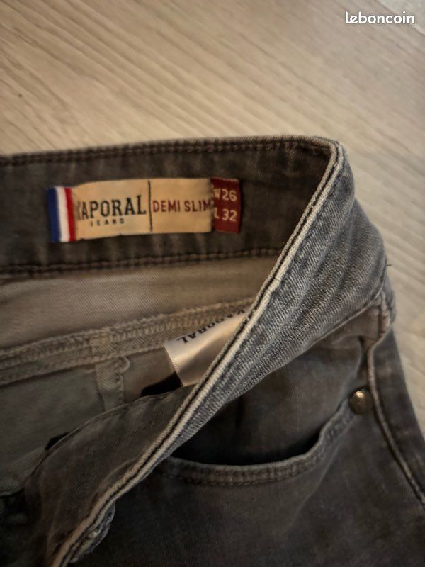 Lot de 3 jeans femme taille 36 👖 (image 10)
