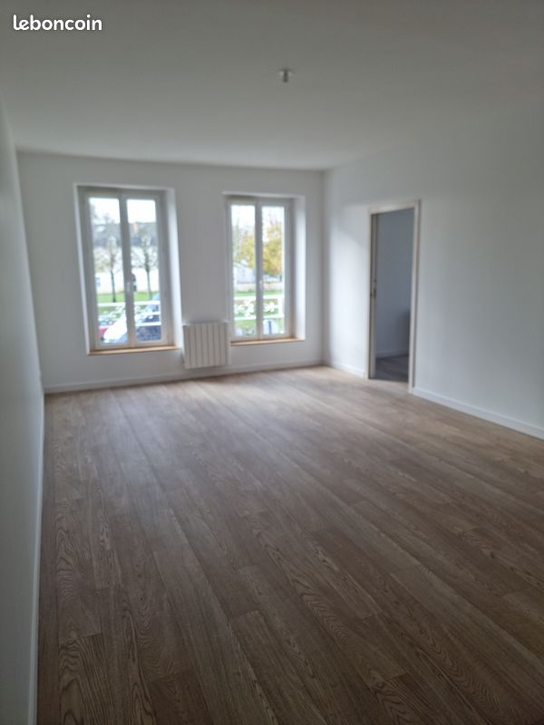 Appartement 3 pièces 63 m² · à Surgères · 63 m² · 785 €