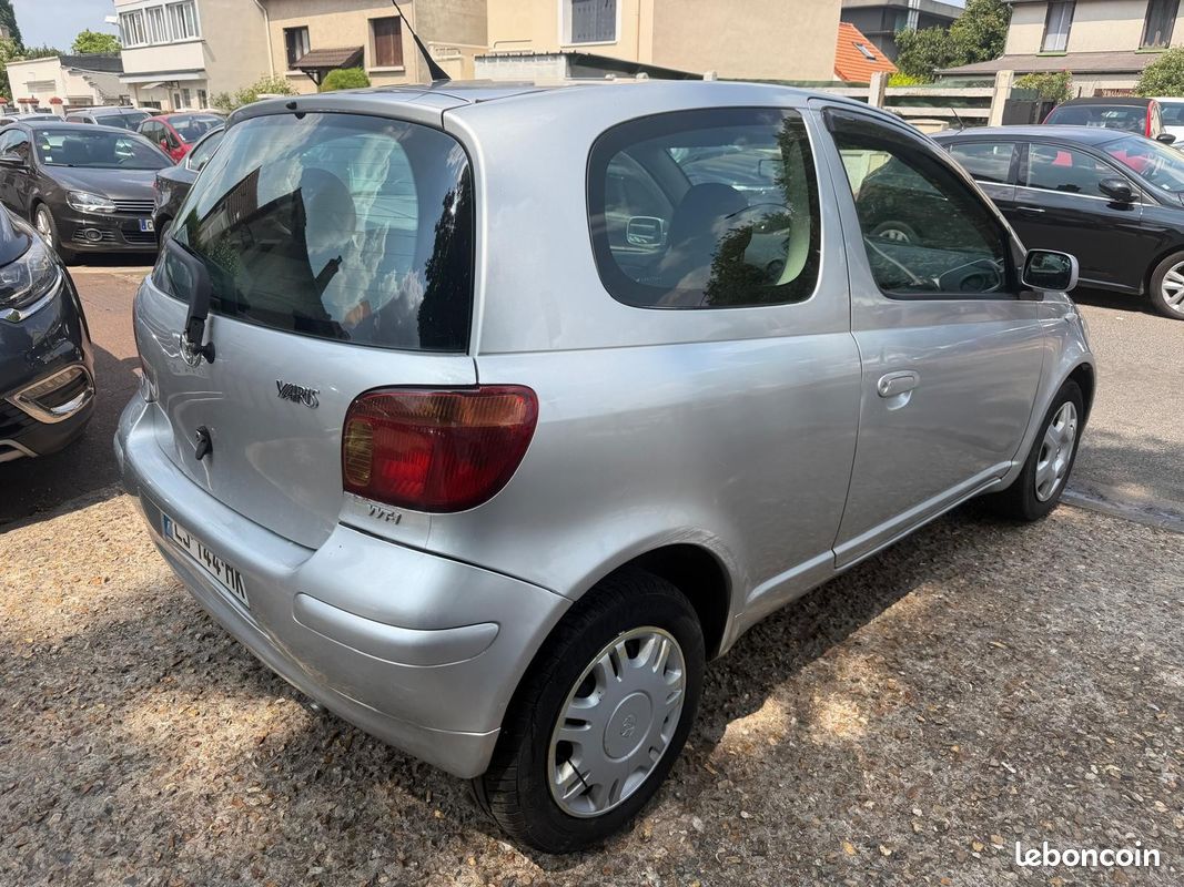 TOYOTA YARIS 85 VVT-i Linéa Luna/PAIEMENT 10X EN CB (image 12)
