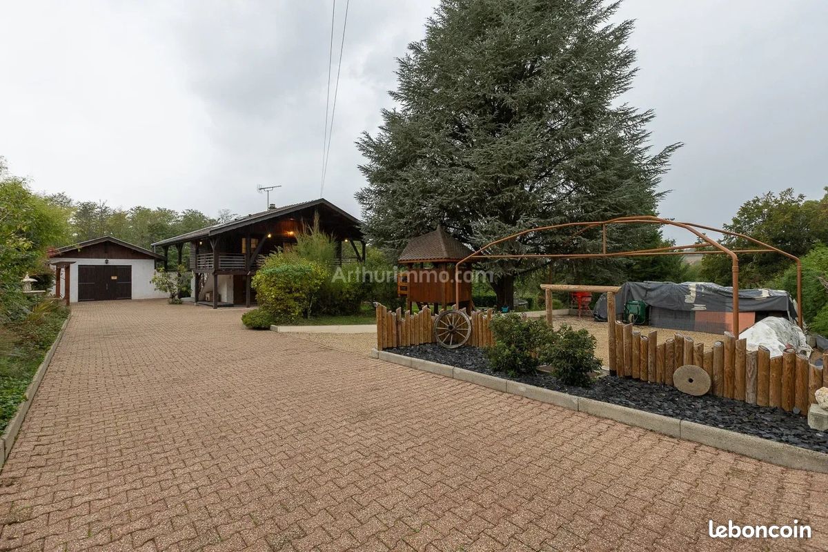 Maison 4 pièces 122 m² · à Cessieu · 122 m² · 365 000 €