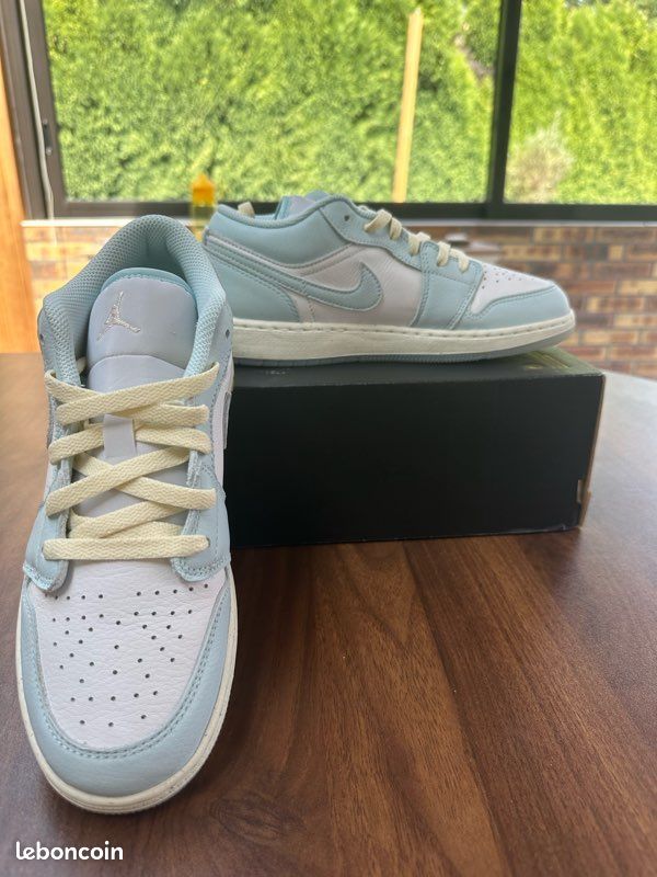 Air Jordan 1 low (image 4)