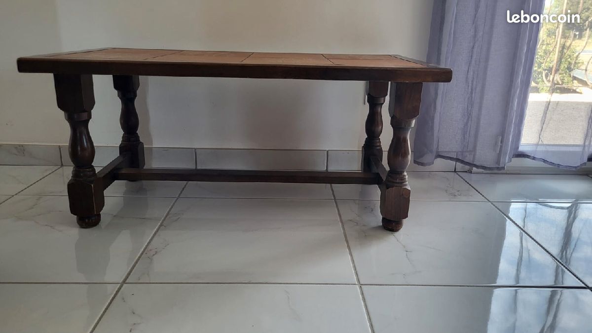 Table basse carrelé (image 2)