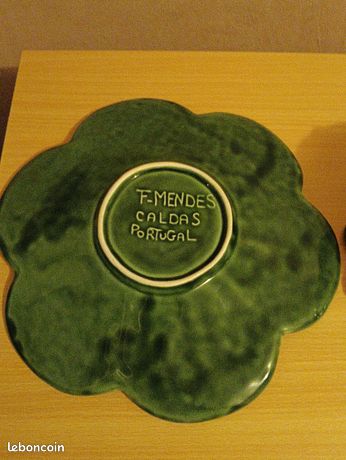 Lot Vintage F Mendes : Plat Et Coupe En Faïence Portugaise, Motif Chou, Glacé Vert